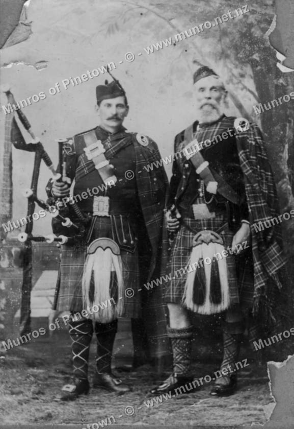 George Munro and John McKenzie 1907